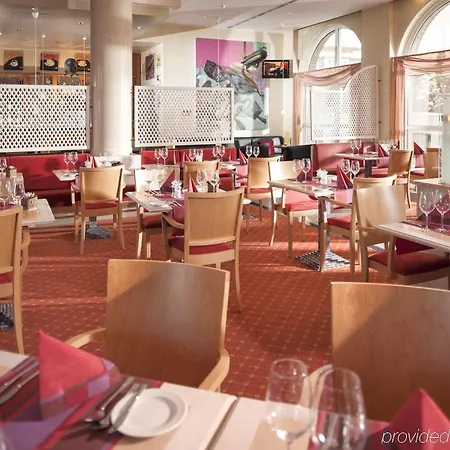 Dorint Airport-hotel Berlin-tegel Hotel