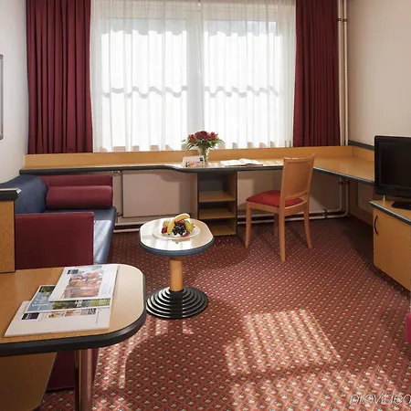 Dorint Airport-hotel Berlin-tegel Hotel