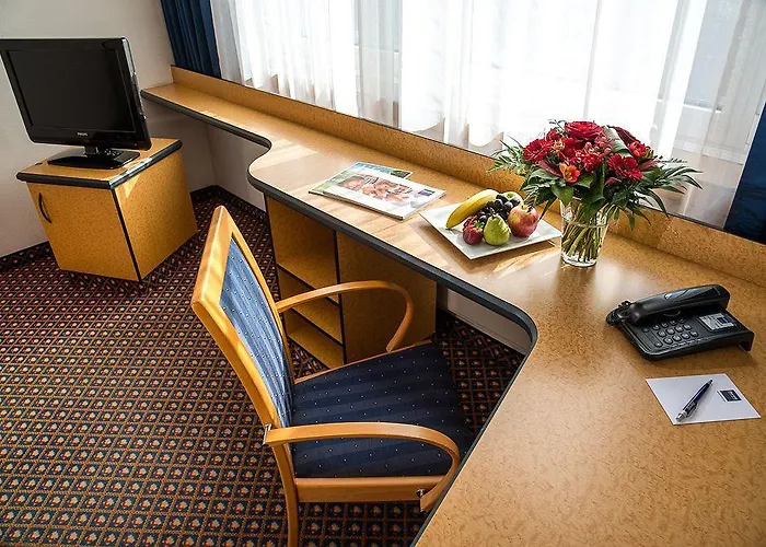 Hotell Dorint Airport-hotel Berlin-tegel 3*