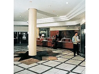 Dorint Airport-hotel Berlin-tegel Otel