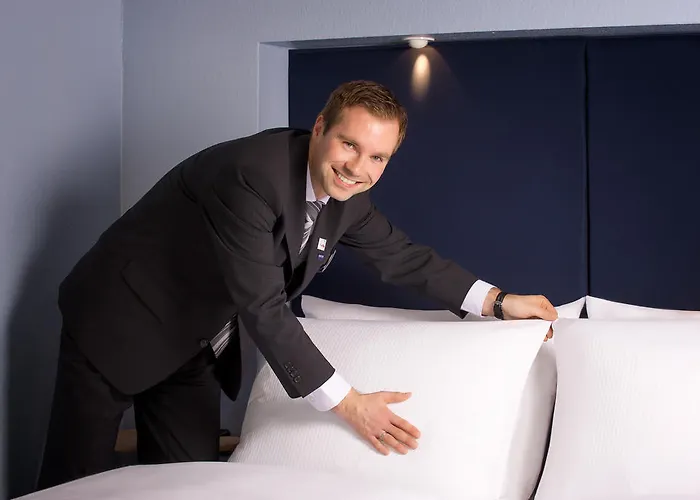 Dorint Airport-hotel Berlin-tegel ホテル 3*