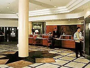 Dorint Airport-hotel Berlin-tegel ホテル 3*