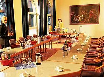 Hotel Dorint Airport-hotel Berlin-tegel