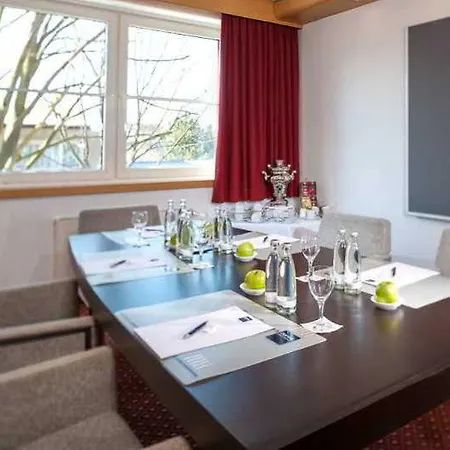 Hotel Dorint Airport-hotel Berlin-tegel 3*