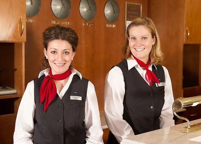 Dorint Airport-hotel Berlin-tegel Hotel 3*