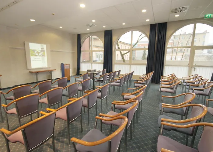 Dorint Airport-hotel Berlin-tegel 3* Berlim